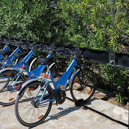 Baia Degli Aranci & Parque de vacaciones Vieste